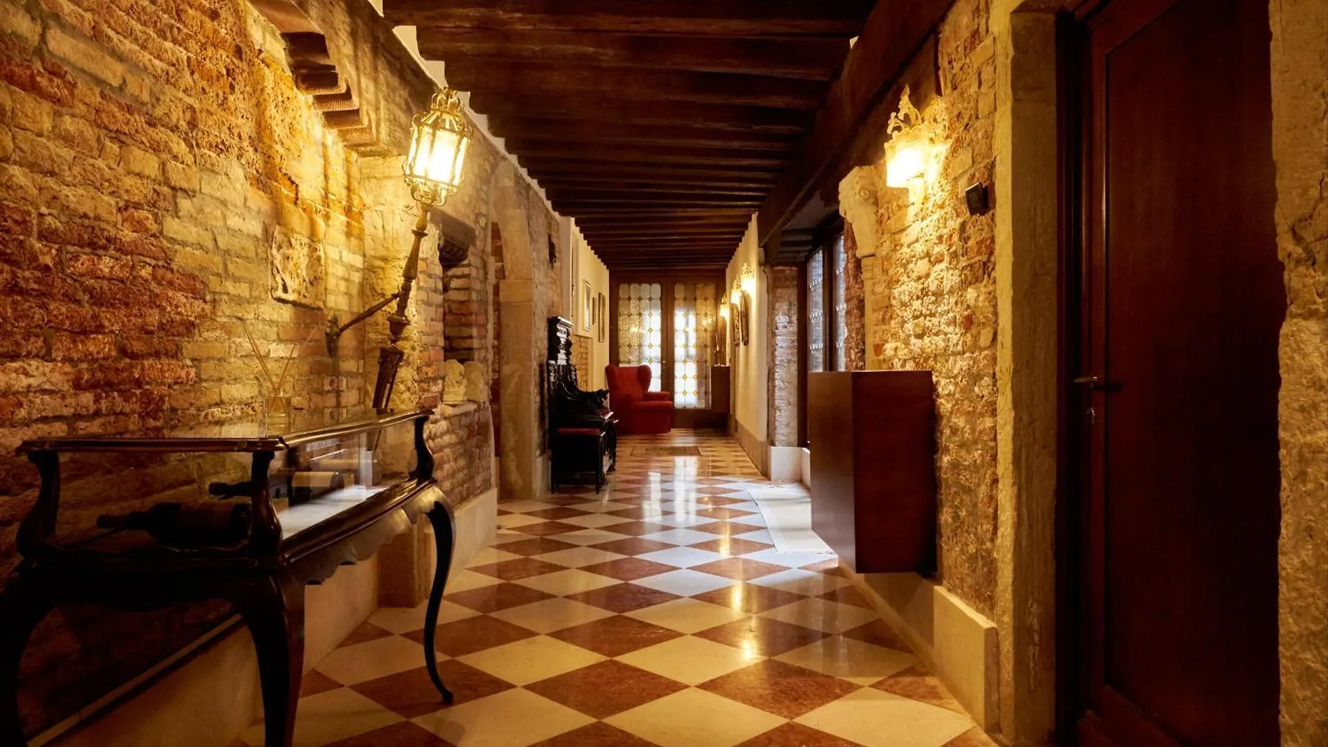 Nama Boutique Residence Βενετία